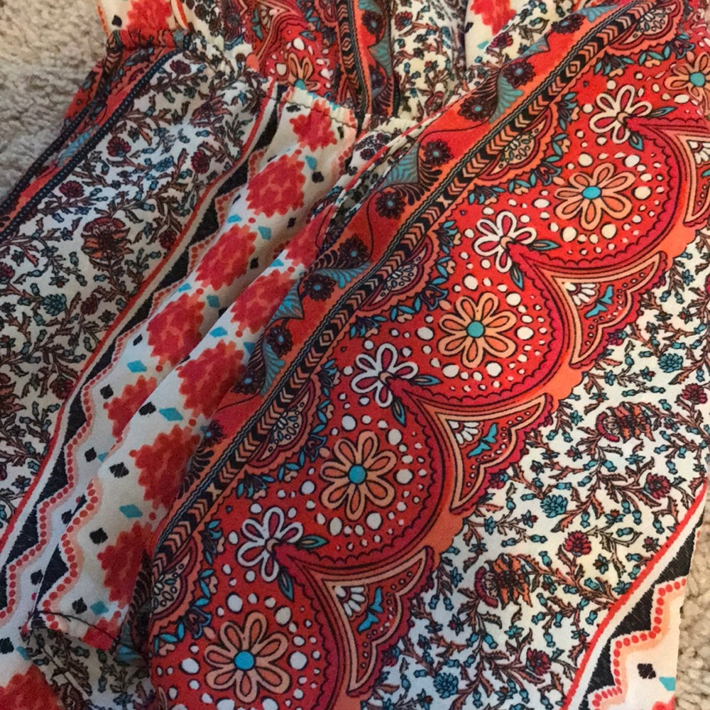 Patterned romper - Picture 2 of 3
